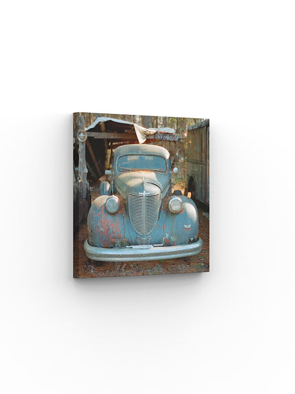 Photo Print  Yury Rachkov - Plymouth Deluxe Frozen in Time